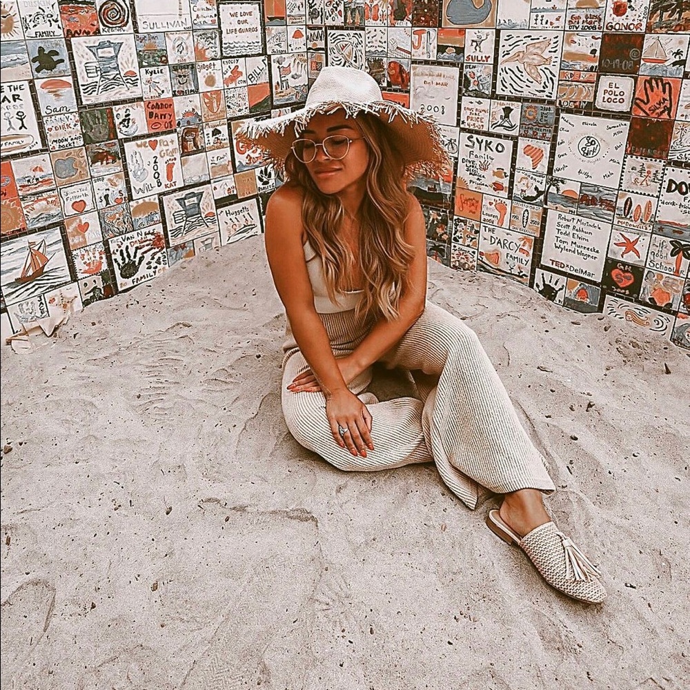 MEET THE SELLER/BUYER💕